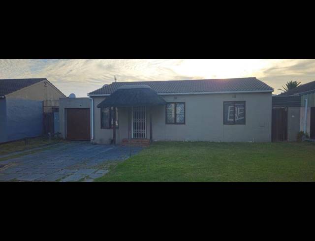 3 BEDROOM HOUSE FOR SALE IN DENNEMERE